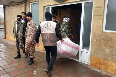 فعالیت گروه های جهادی بسیج سازندگی سپاه شهدا در مناطق زلزله زده