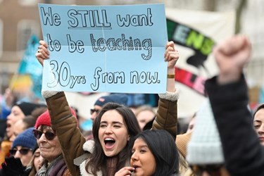 UK's Teachers, Civil Servants Join Mass Strike 