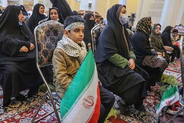 آئین  میهمانی لاله هادر حرم حضرت شاهچراغ ( ع) 