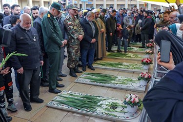 آئین  میهمانی لاله هادر حرم حضرت شاهچراغ ( ع) 