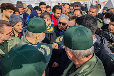 بازدید سرلشکر سلامی از مناطق زلزله‌زده خوی 