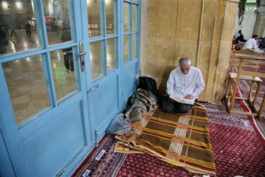 اعتکاف در مسجد اعظم و مسجد امام حسن عسکری قم