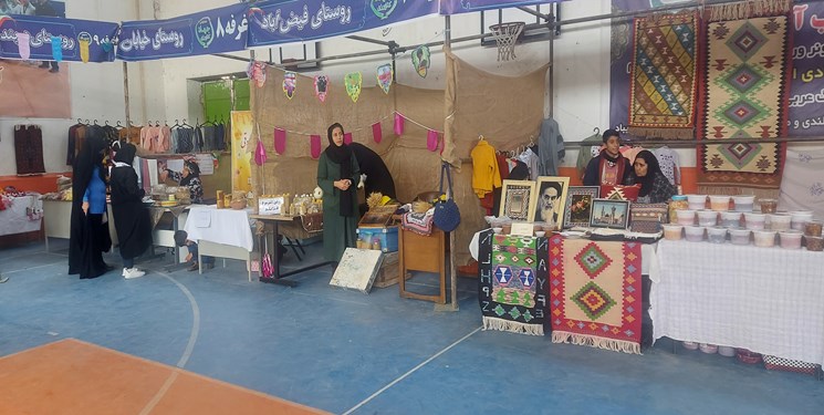 افتتاح نمایشگاه عرضه تولیدات بانوان روستایی در تایباد