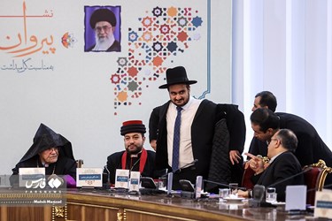 Iran President Meets Followers of Different Religions in Tehran