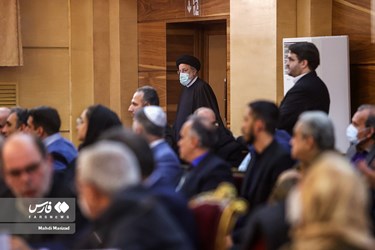 Iran President Meets Followers of Different Religions in Tehran