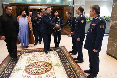 ورود امیر خلبان حمید واحدی فرمانده نیروی هوایی ارتش