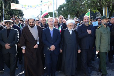 راهپیمایی مردم نوشهر در روز 22 بهمن 