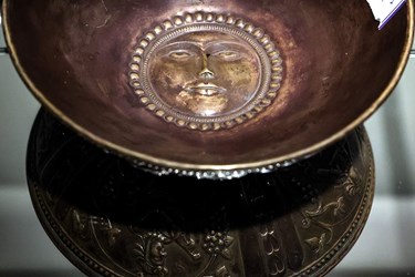 افتتاح جشنواره بین المللی صنایع دستی فجر