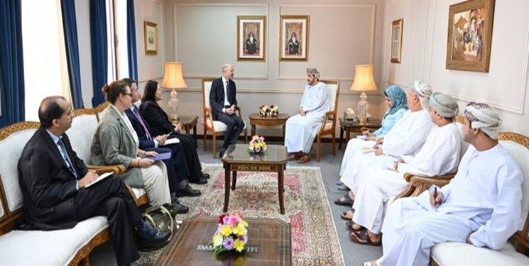 رایزنی رابرت مالی با معاون وزیر خارجه عمان درباره ایران
