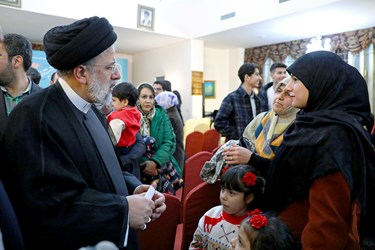 دیدار آیت الله سیدابراهیم رئیسی با ایرانیان مقیم چین