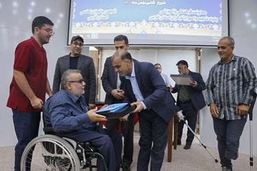 مرحله پایانی سومین دوره «رالی خانوادگی» جانبازان نخاعی فارس