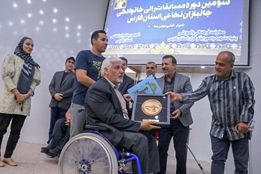 مرحله پایانی سومین دوره «رالی خانوادگی» جانبازان نخاعی فارس