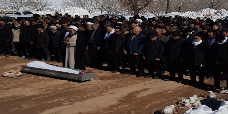پیکر پدر شهید جدیدی در عسگران تشییع و تدفین شد