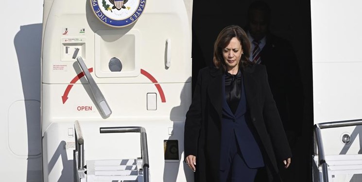 هواپیمای معاون رئیس جمهور آمریکا نقص فنی پیدا کرد