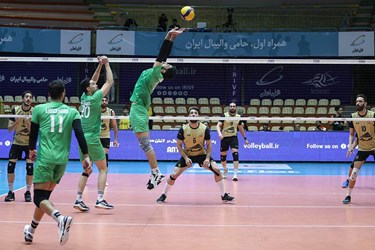 دیدار تیم والیبال پاس گرگان و هورسان رامسر