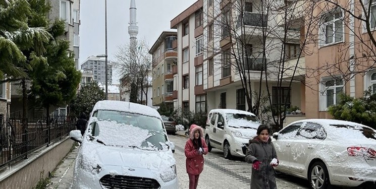 ترکیه صدها ساختمان در استانبول را از بیم زلزله تخلیه می‌کند