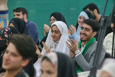 گیوند آسمانی 150 زوج دانشجو در مسجد مقدس <a href='https://sayeb.ir/tag/%d8%ac%d9%85%da%a9%d8%b1%d8%a7%d9%86'>جمکران</a>