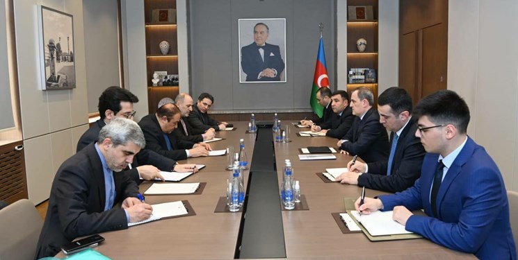 دیدار معاون امیرعبداللهیان با وزیر و معاون وزیر خارجه جمهوری آذربایجان در باکو