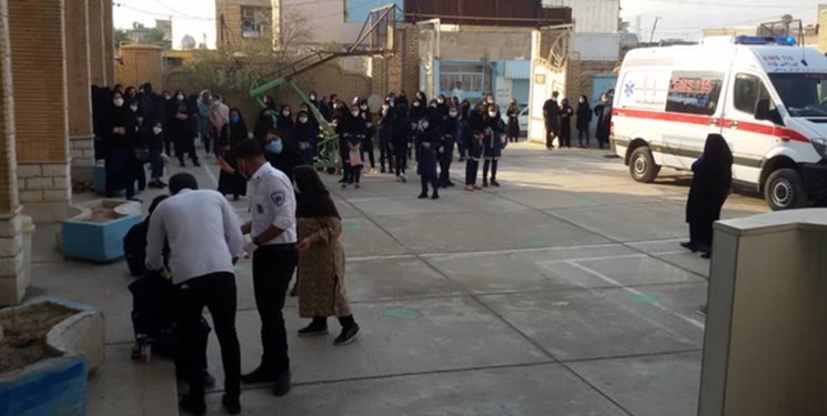 ماجرای مسمویت دانش‌آموزان در یزد/علت استشمام بوی نامطبوع درحال بررسی است