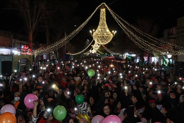 «آباده» غرق در شور و شادی جشن نیمه شعبان