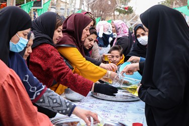 «آباده» غرق در شور و شادی جشن نیمه شعبان