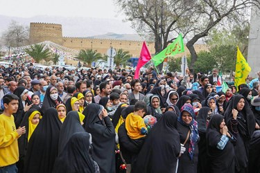 شادپیمایی  «حماسه حضور برای ظهور» در شیراز