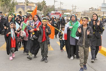 شادپیمایی  «حماسه حضور برای ظهور» در شیراز