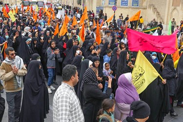 شادپیمایی  «حماسه حضور برای ظهور» در شیراز