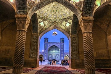 مسجد وکیل