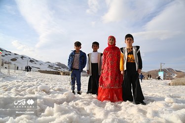 مهرجان «المدينة الثلجية» في كوهرنغ الايرانية