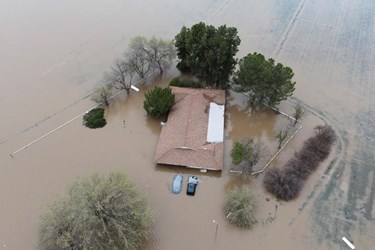 US: 22 Million at Risk of Flooding from Oklahoma to Pennsylvania, California Storms Threaten South