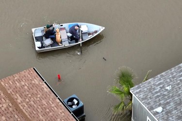 US: 22 Million at Risk of Flooding from Oklahoma to Pennsylvania, California Storms Threaten South