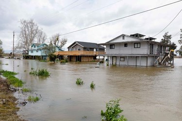 US: 22 Million at Risk of Flooding from Oklahoma to Pennsylvania, California Storms Threaten South