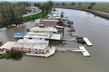 US: 22 Million at Risk of Flooding from Oklahoma to Pennsylvania, California Storms Threaten South