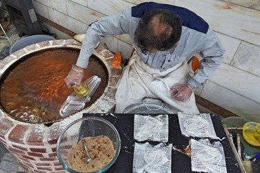 شیرینی سنتی معروف گیلان در ماه رمضان 