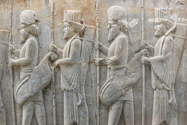 بازدیدمسافران نوروزی از تخت جمشید