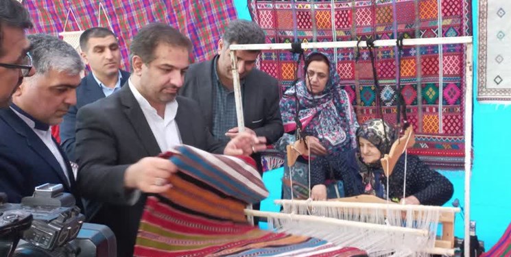 رونق گردشگری مازندران با برگزاری نمایشگاه‌های صنایع دستی/ پرداخت تسهیلات ۳۰۰ میلیونی به زنان سرپرست خانوار