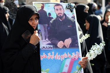 تشییع شهید «میلاد حیدری» در قرچک