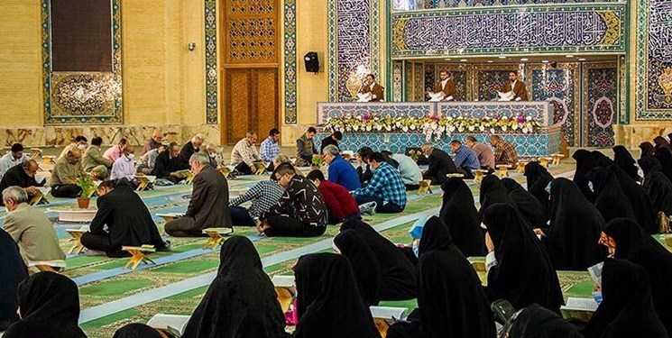 برپایی محفل جزء‌خوانی قرآن کریم در ٣١٠ مسجد قم