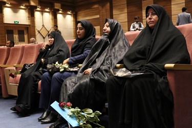 آئین سی‌و ششمین جشن گلریزان رهایی در شیراز