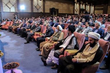 آئین سی‌و ششمین جشن گلریزان رهایی در شیراز