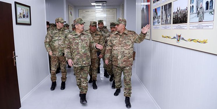 تقویت توان رزمی و مخابراتی ارتش جمهوری آذربایجان در قره باغ