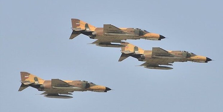 امیر سرتیپ هادیان: رژه هوایی با انواع جنگنده‌ها در روز ارتش برگزار می‌شود