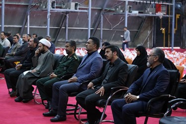  آیین  توزیع ۲۵۰۰ بسته رمضانیه در شمال غرب شیراز