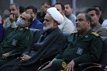  آیین  توزیع ۲۵۰۰ بسته رمضانیه در شمال غرب شیراز