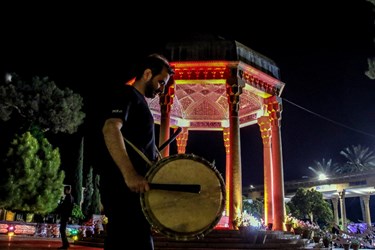 مراسم احیای شب ۲۱ماه مبارک رمضان در حافظیه شیراز