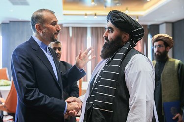 دیدار امیرخان متقی سرپرست وزارت خارجه دولت سرپرستی موقت افغانستان با حسین امیرعبداللهیان وزیر امور خارجه