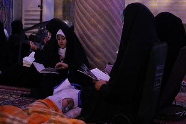 برگزاری مراسم شب قدر در مسجد نصیرالملک شیراز