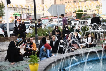 افطاری ساده در بلوار کشاورز تهران 