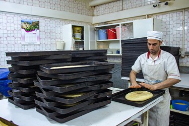 پخت نان رمضان تبریزی